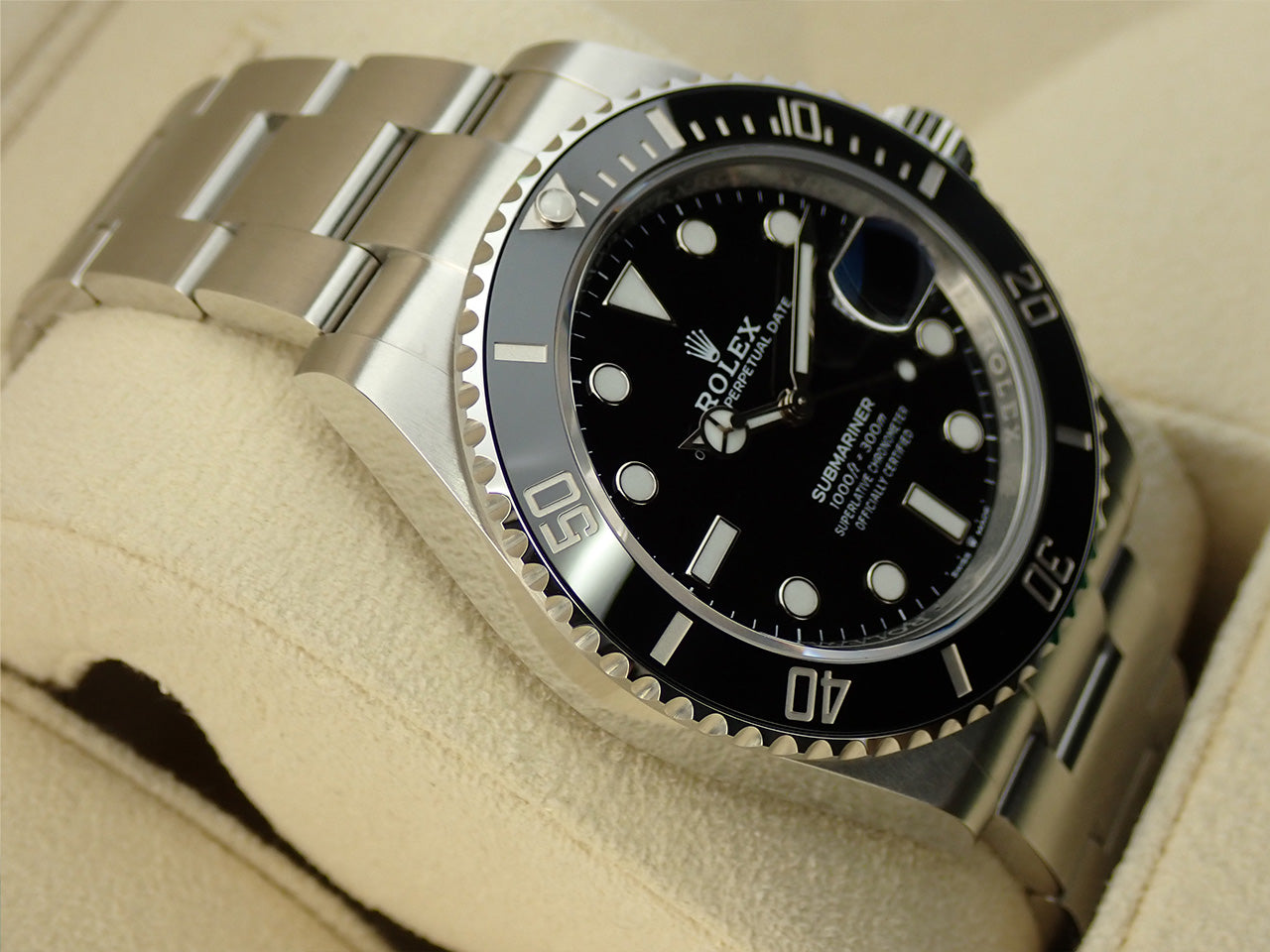 Rolex Submariner Date &lt;Warranty, Box, etc.&gt;