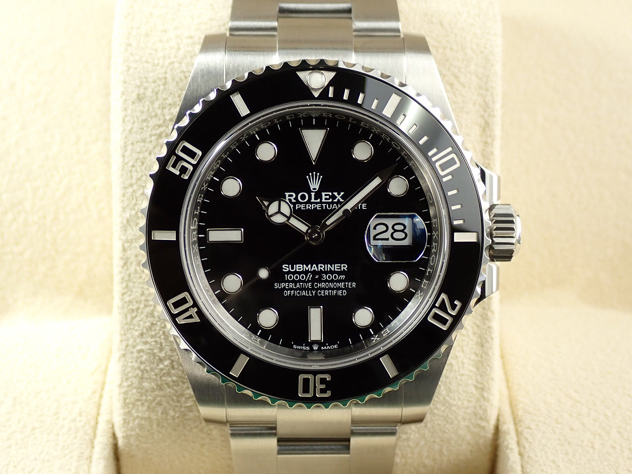 Rolex Submariner Date &lt;Warranty, Box, etc.&gt;