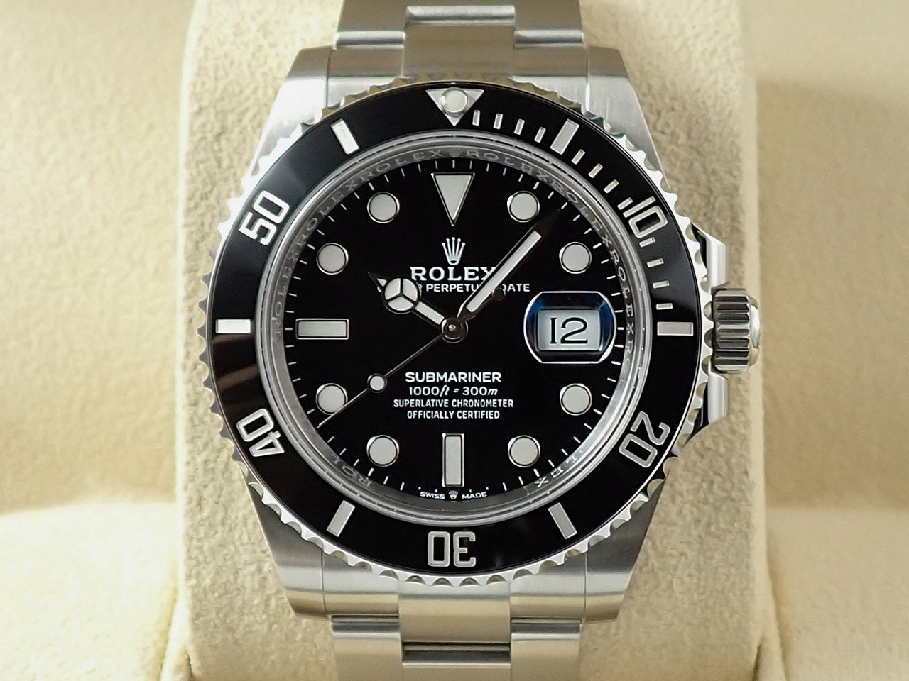 Rolex Submariner Date &lt;Warranty, Box, etc.&gt;