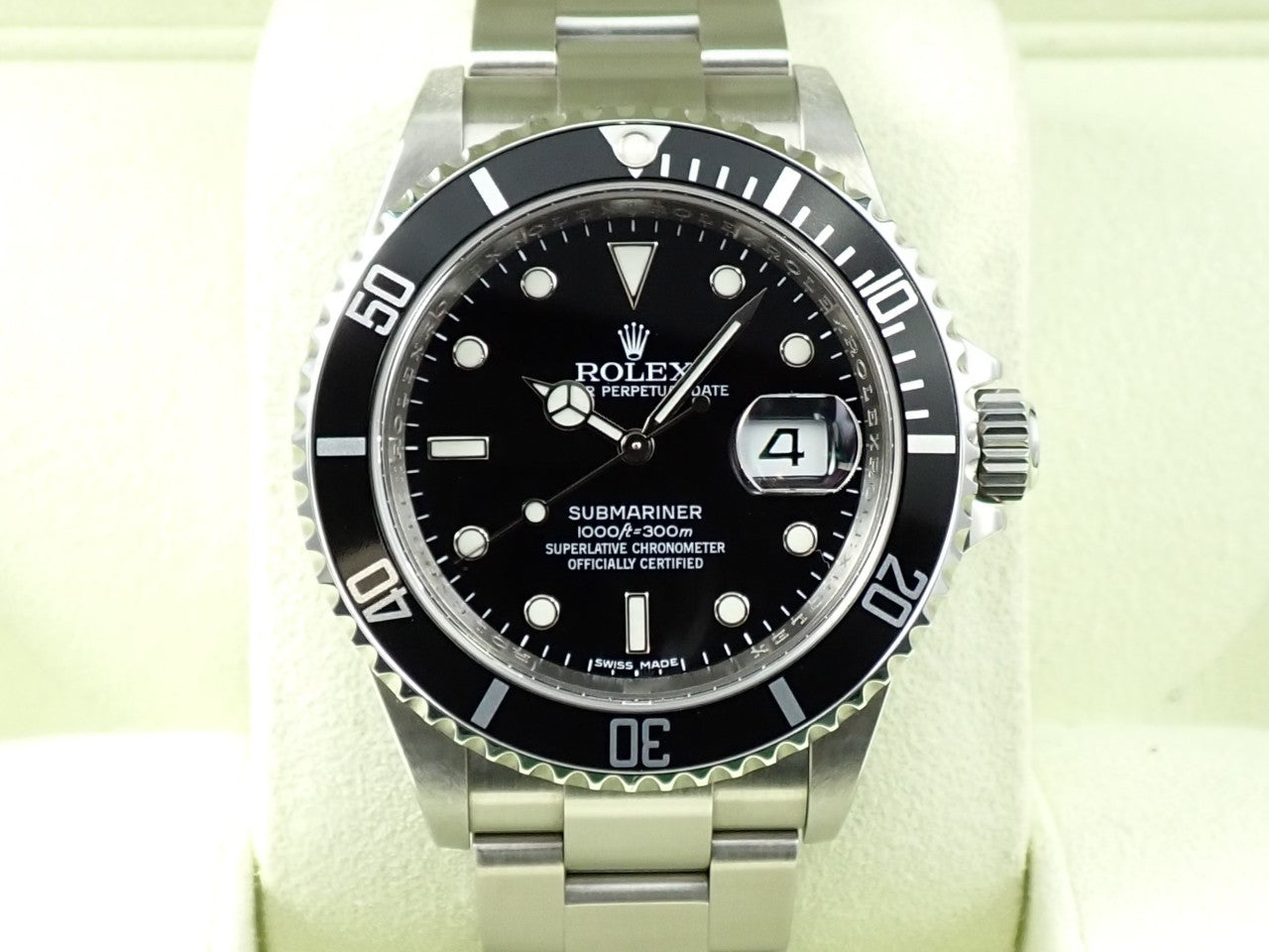 Rolex Submariner Date &lt;Warranty, Box, etc.&gt;