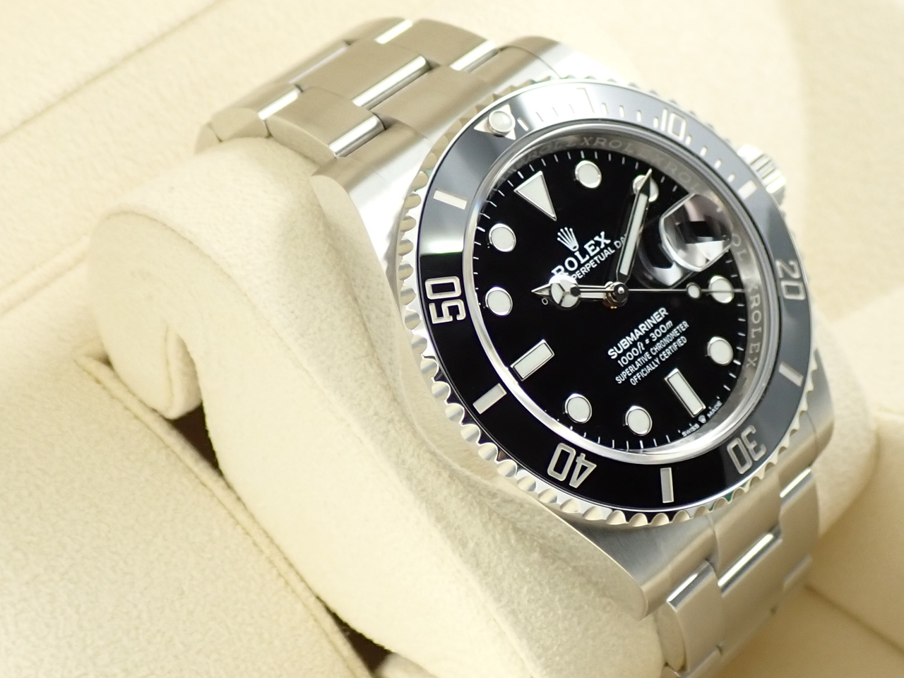 Rolex Submariner Date &lt;Warranty, Box, etc.&gt;