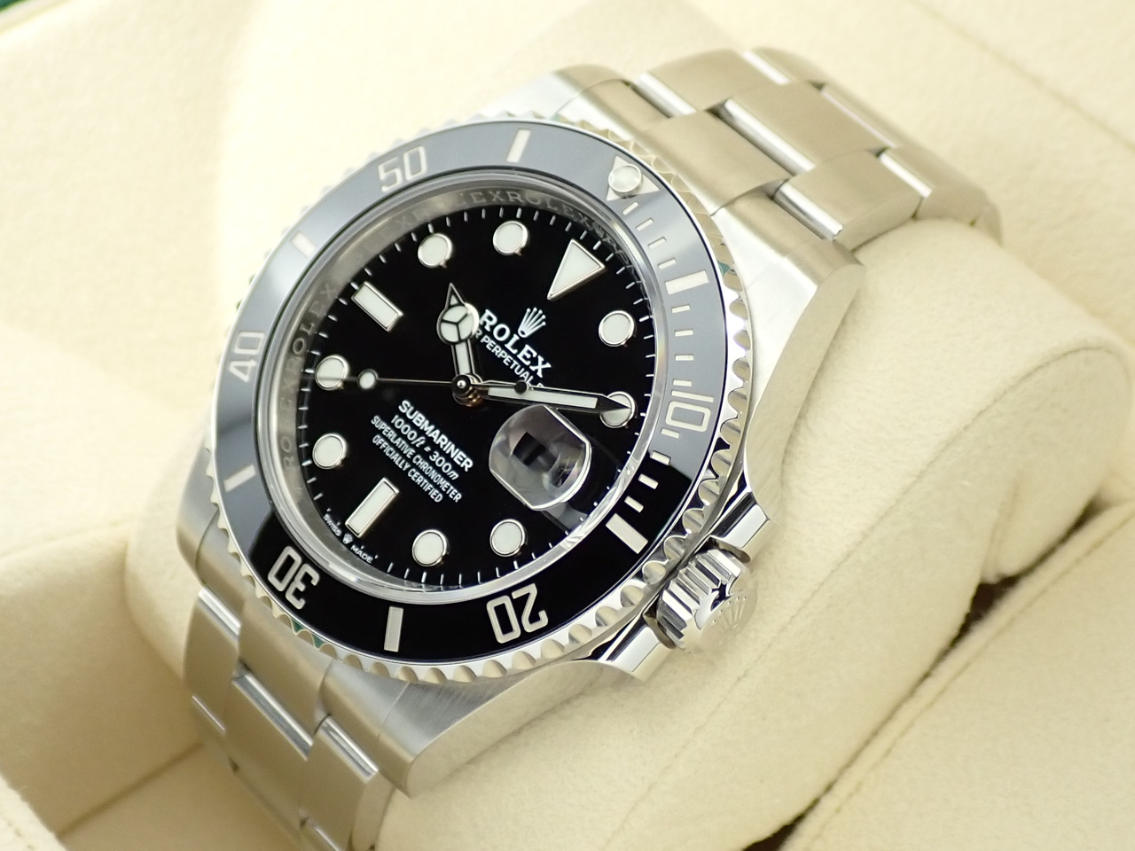 Rolex Submariner Date &lt;Warranty, Box, etc.&gt;