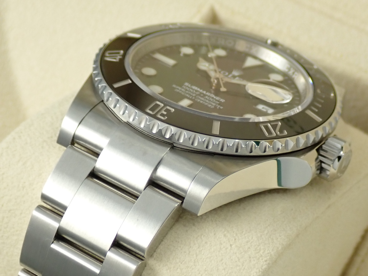 Rolex Submariner Date &lt;Warranty, Box, etc.&gt;