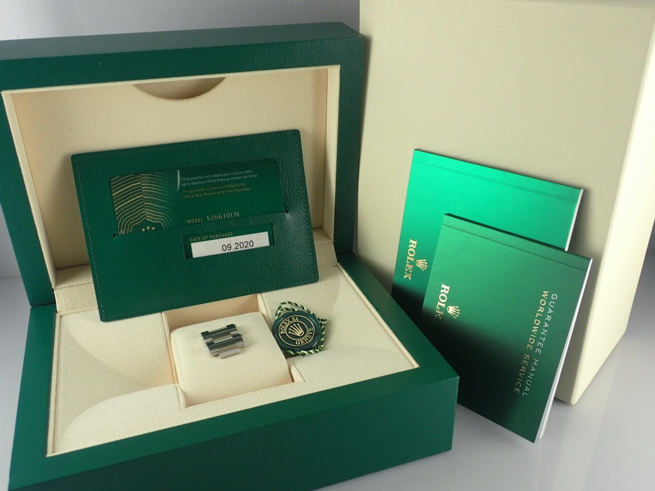 Rolex New Submariner Date [Excellent condition] &lt;Warranty, box, etc.&gt;