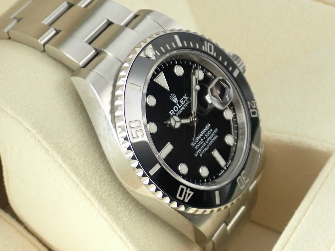 Rolex New Submariner Date [Excellent condition] &lt;Warranty, box, etc.&gt;