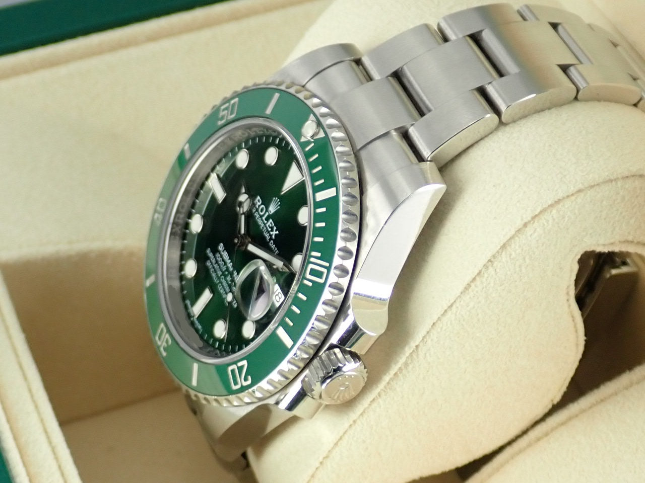 Rolex Submariner Green &lt;Warranty, Box, etc.&gt;