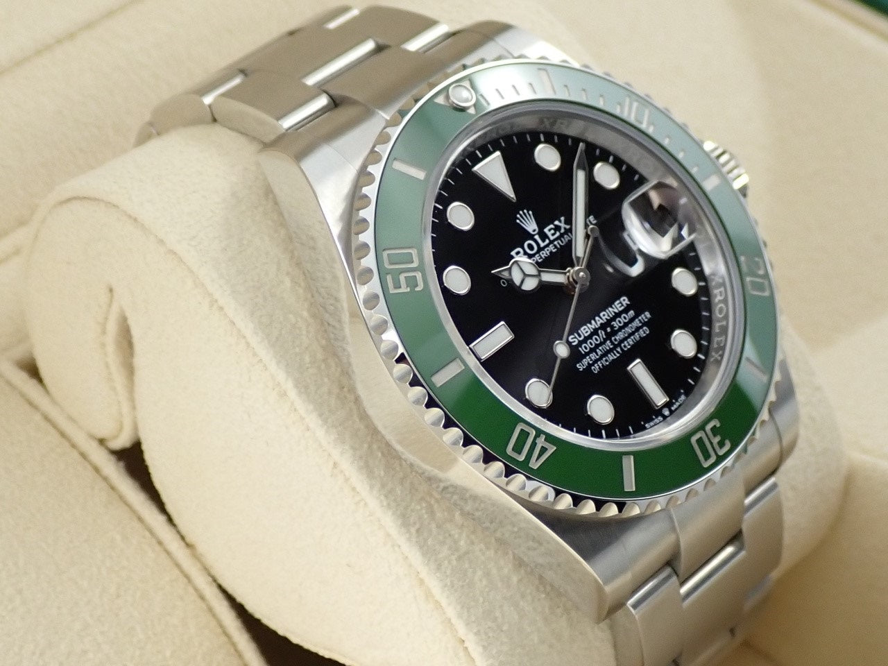 Rolex Submariner Date &lt;Warranty, Box, etc.&gt;