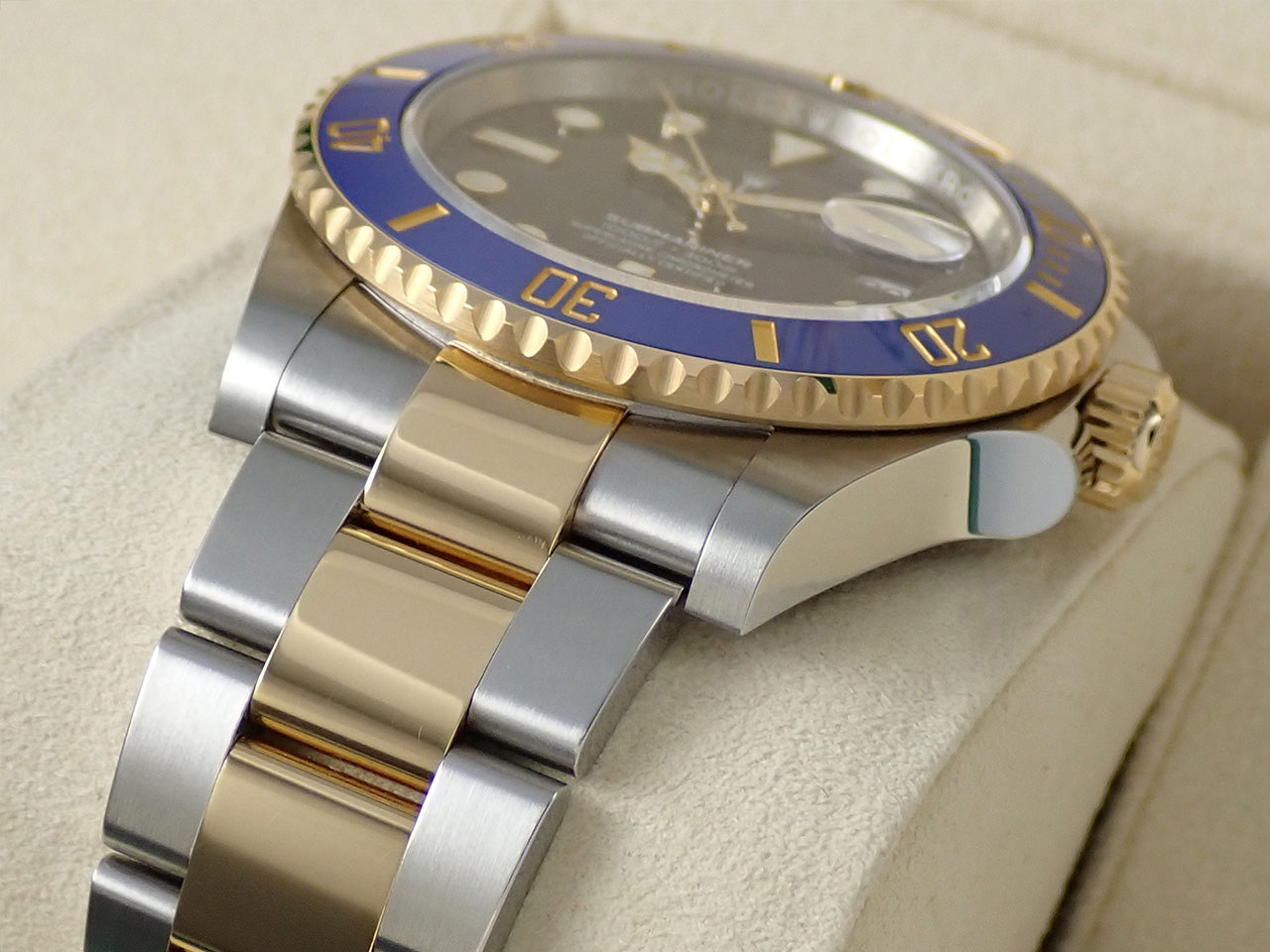 Rolex Submariner Date &lt;Warranty, Box, etc.&gt;