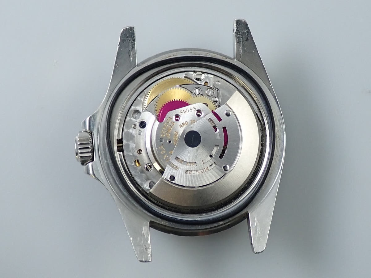 ロレックス サブマリーナー デイト Ref.1680 ブラック文字盤 中古 29YRXFPZ
