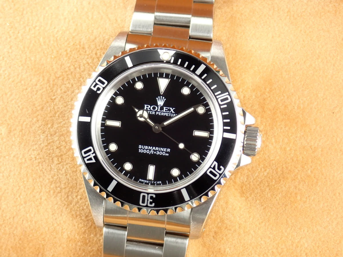 ロレックス サブマリーナー Ref.14060 ブラック文字盤 中古 submariner-393