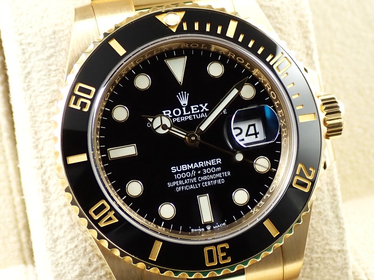 Rolex Submariner Date &lt;Warranty, Box, etc.&gt;