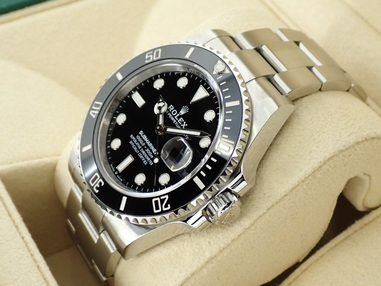 Rolex Submariner Date &lt;Warranty, Box, etc.&gt;