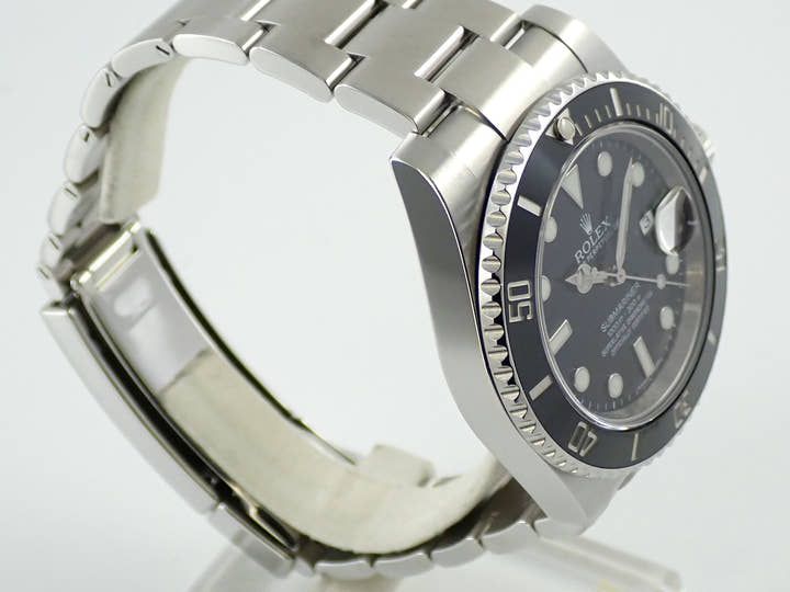 Rolex Submariner Date <Warranty and Others>