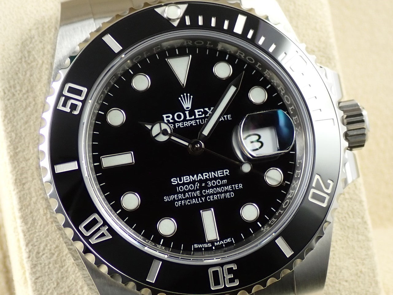 Rolex Submariner Date &lt;Warranty, Box, etc.&gt;