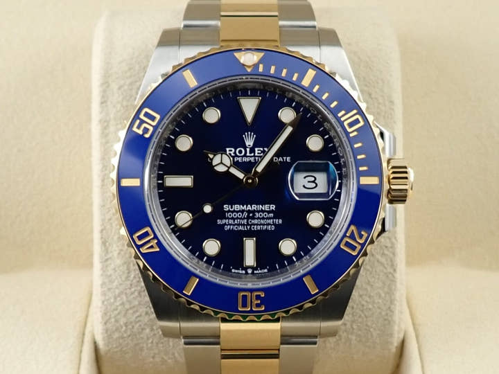 Rolex Submariner Date <Warranty, Box, etc.>