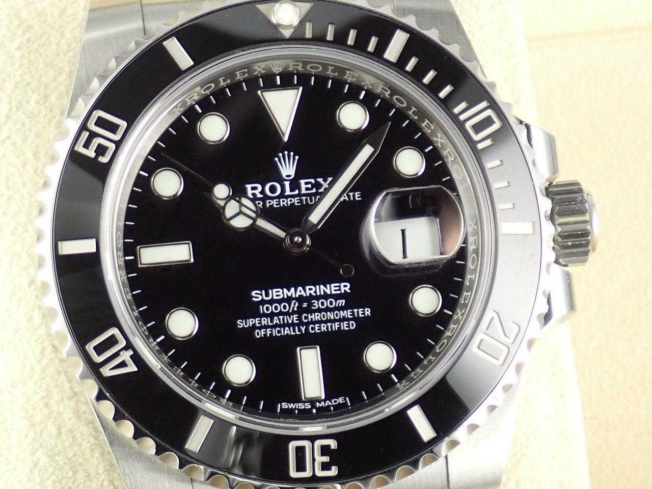 Rolex Submariner Date Random &lt;Warranty, Box, etc.&gt;