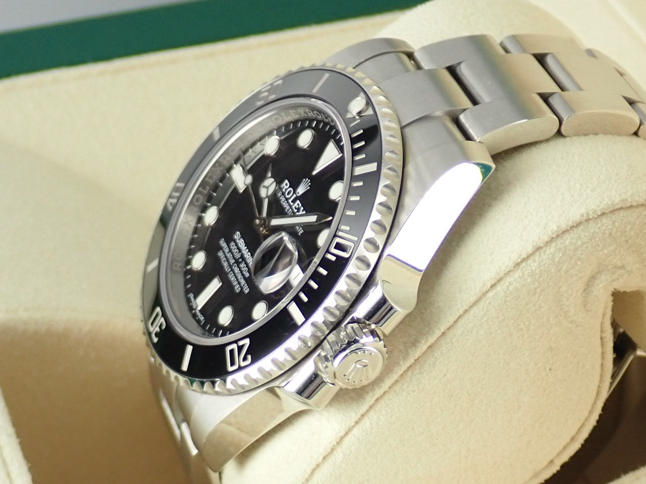 Rolex Submariner Date Random &lt;Warranty, Box, etc.&gt;