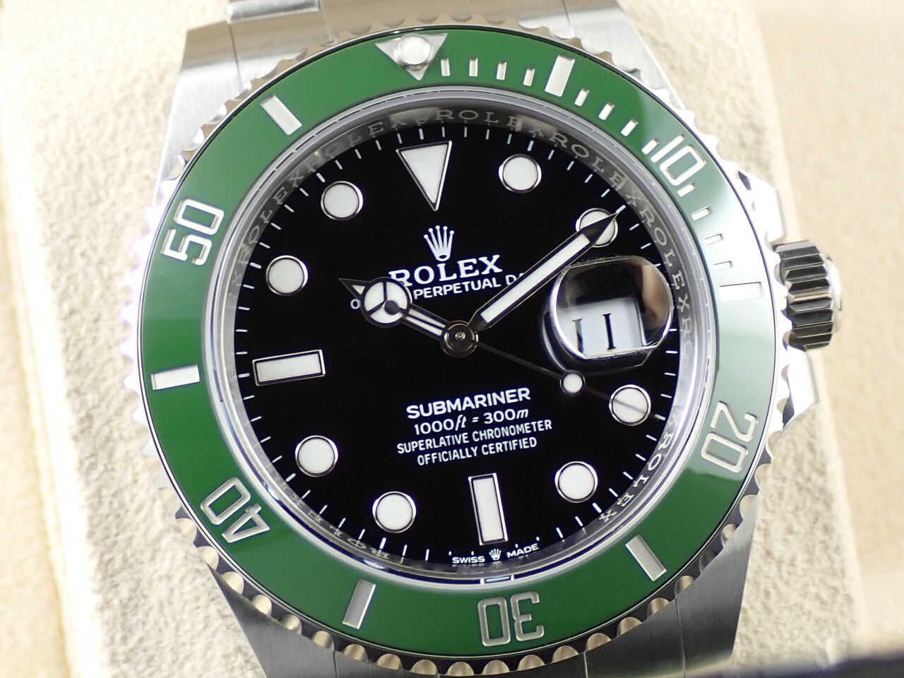 Rolex Submariner Date &lt;Warranty, Box, etc.&gt;