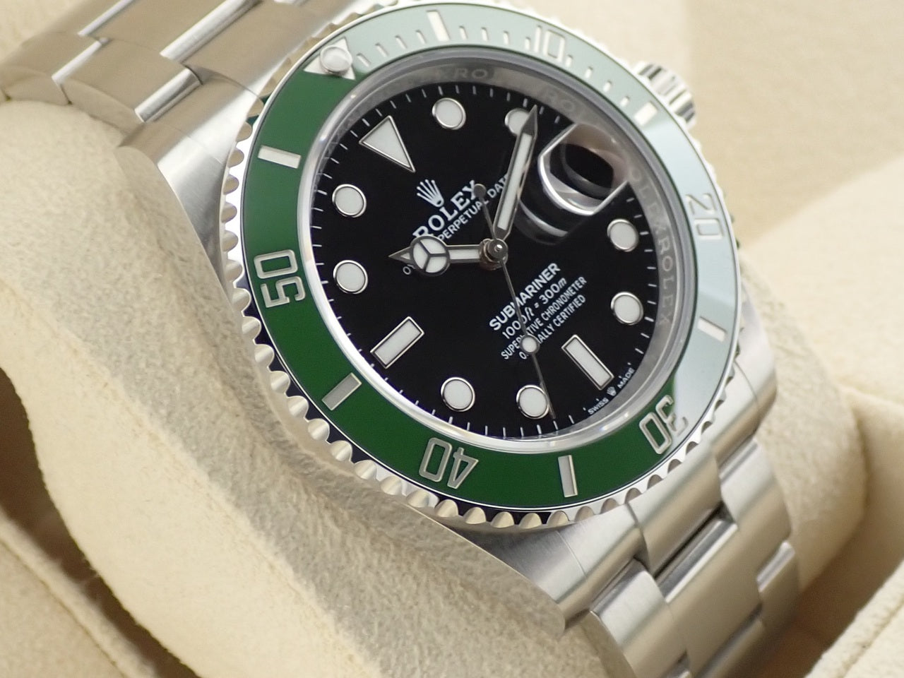 Rolex Submariner Date &lt;Warranty, Box, etc.&gt;