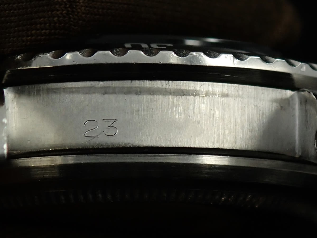 ロレックス サブマリーナー Ref.5513 ブラック文字盤 中古 X8529502