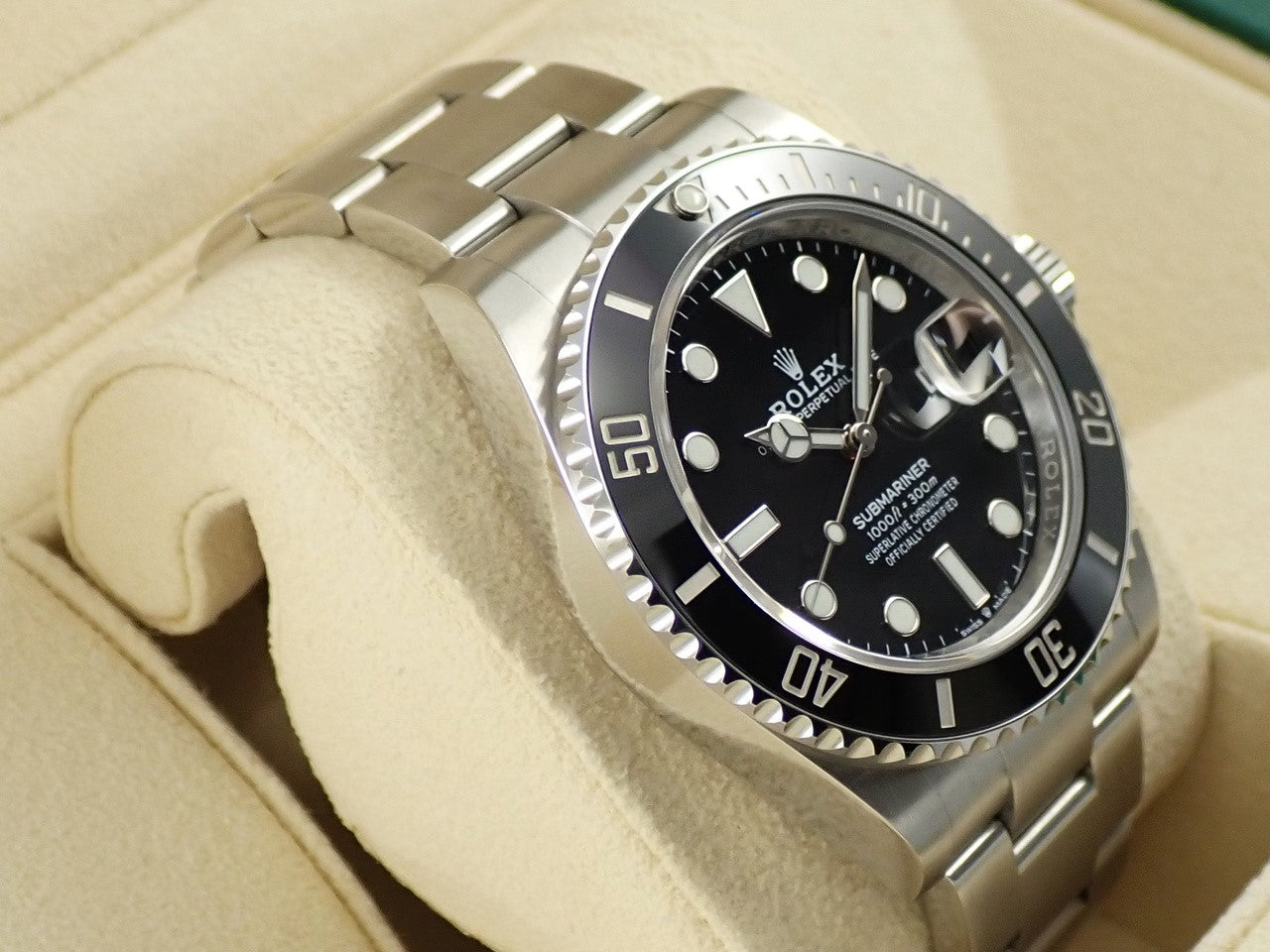 Rolex Submariner Date &lt;Warranty, Box, etc.&gt;