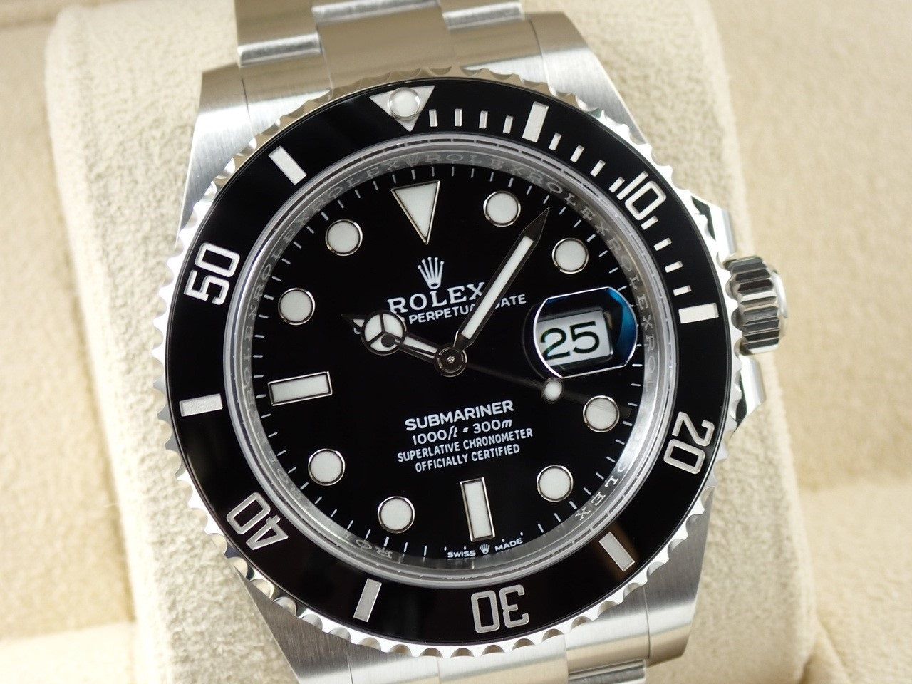 Rolex Submariner Date &lt;Warranty, Box, etc.&gt;