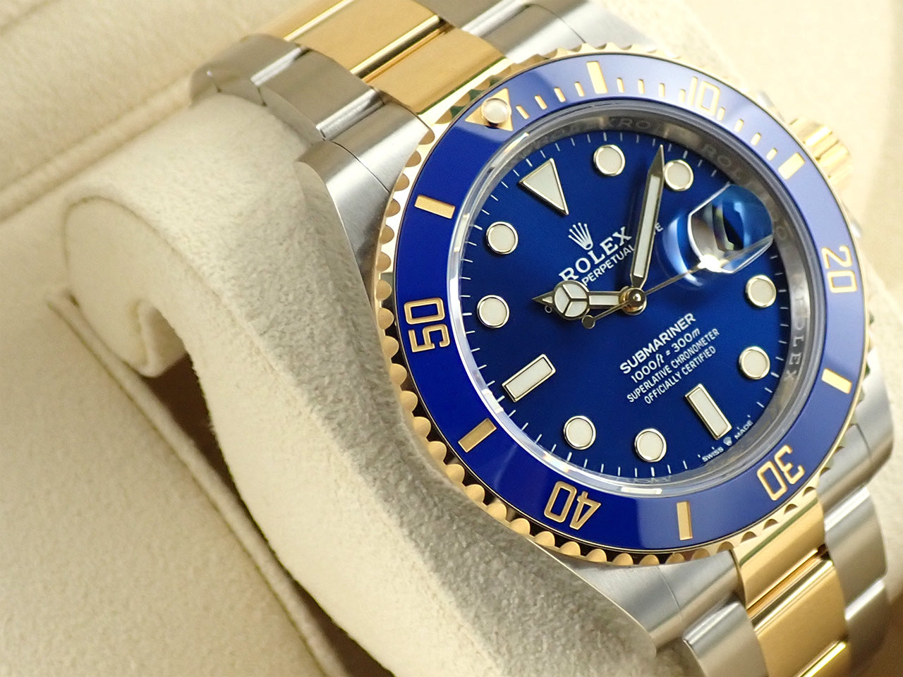 Rolex Submariner Date &lt;Warranty, Box, etc.&gt;