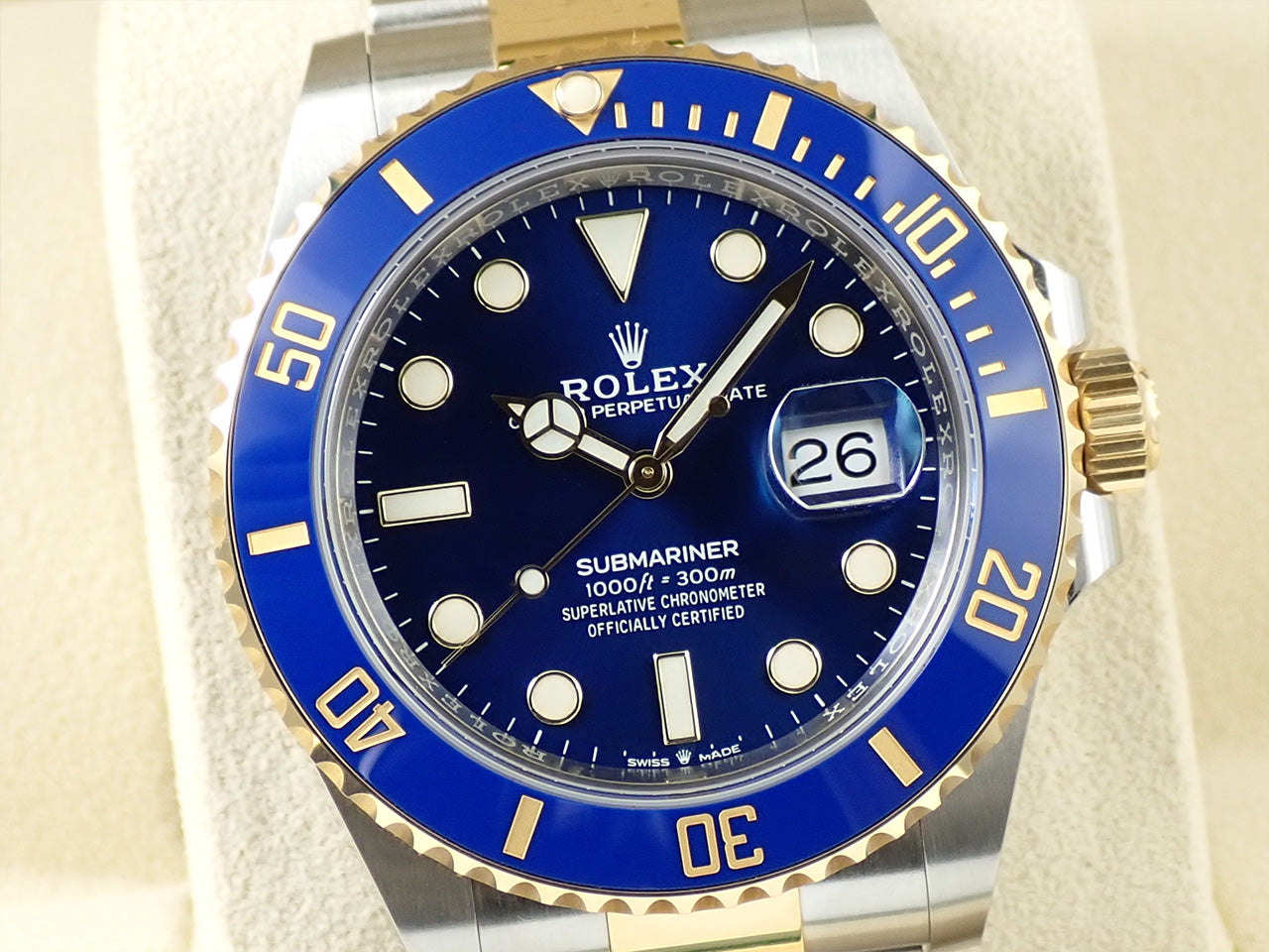 Rolex Submariner Date &lt;Warranty, Box, etc.&gt;