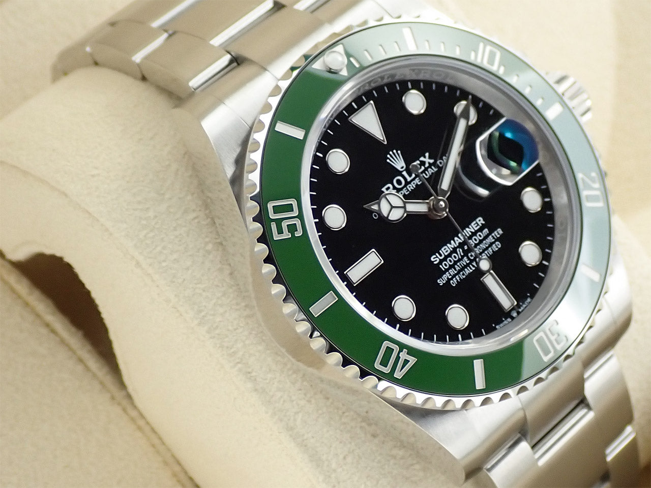 Rolex Submariner Date &lt;Warranty, Box, etc.&gt;