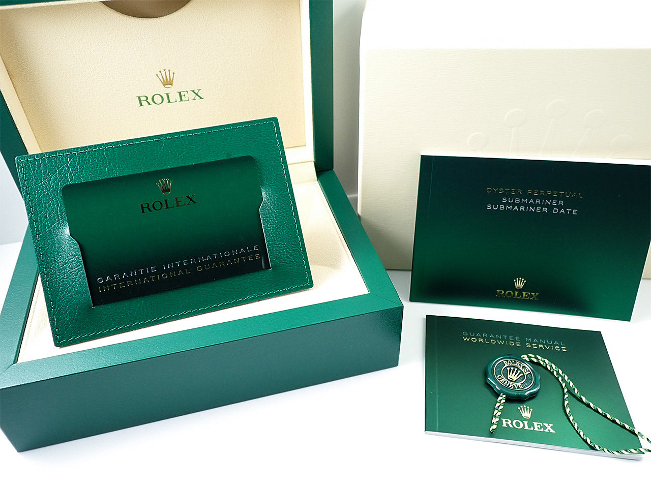 Rolex Submariner Date &lt;Warranty, Box, etc.&gt;