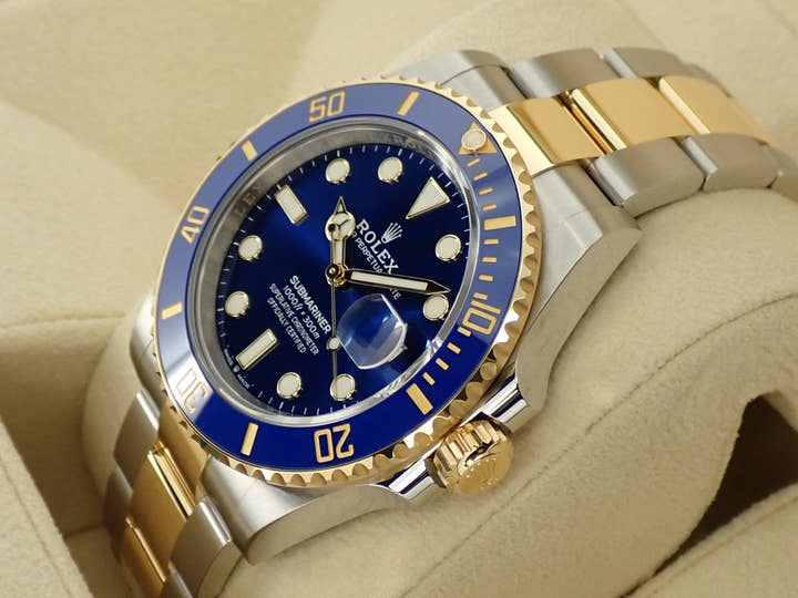 Rolex Submariner Date <Warranty, Box, etc.>
