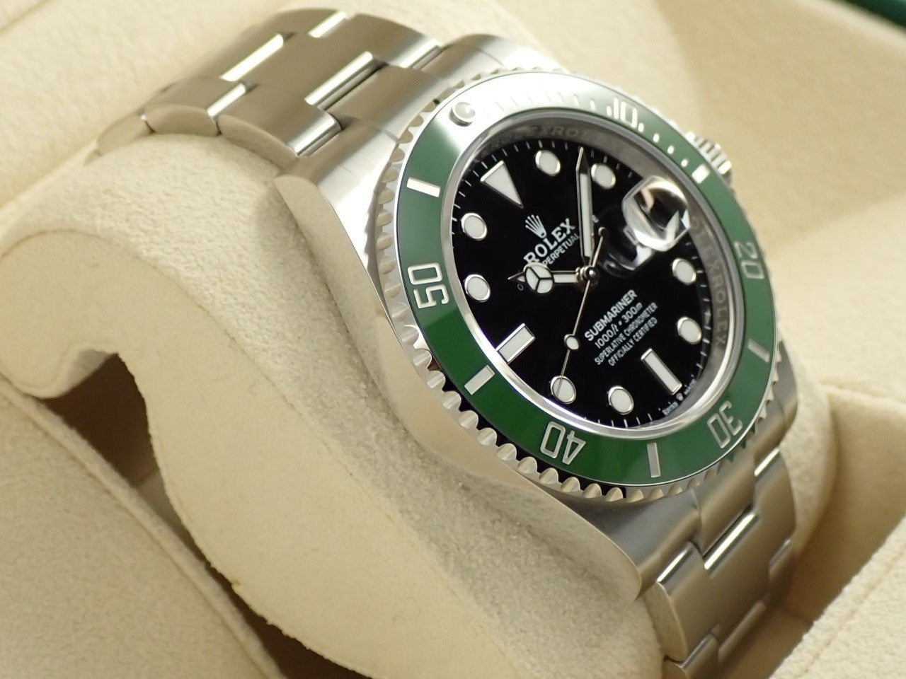 Rolex Submariner Date &lt;Warranty, Box, etc.&gt;