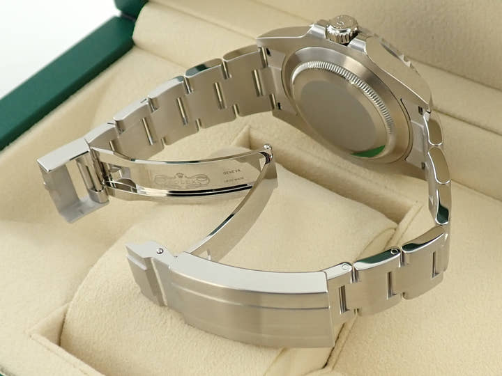 ロレックス サブマリーナー デイト Ref.126610LV ステンレススチール ブラック文字盤