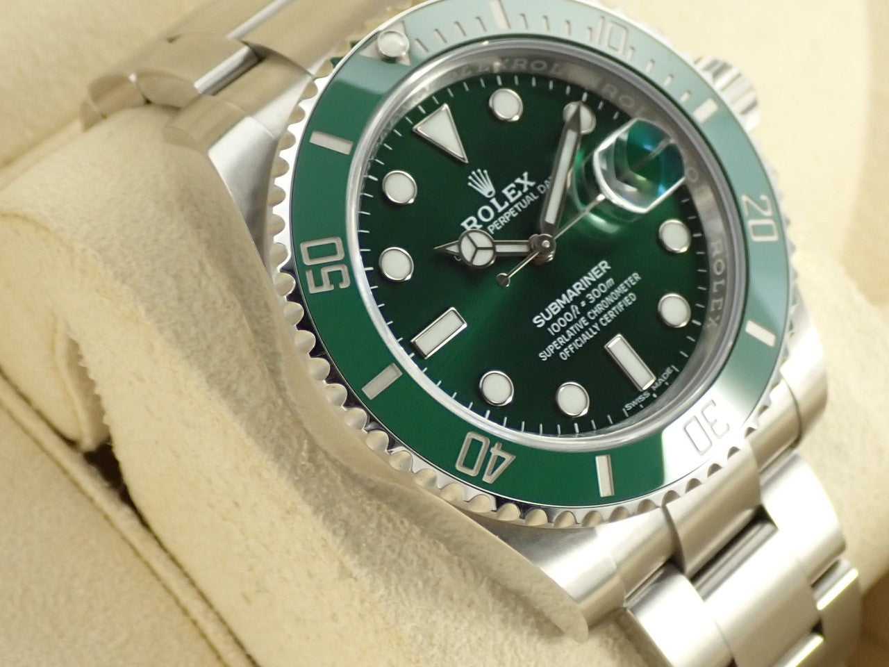 Rolex Submariner Date &lt;Warranty, Box, etc.&gt;