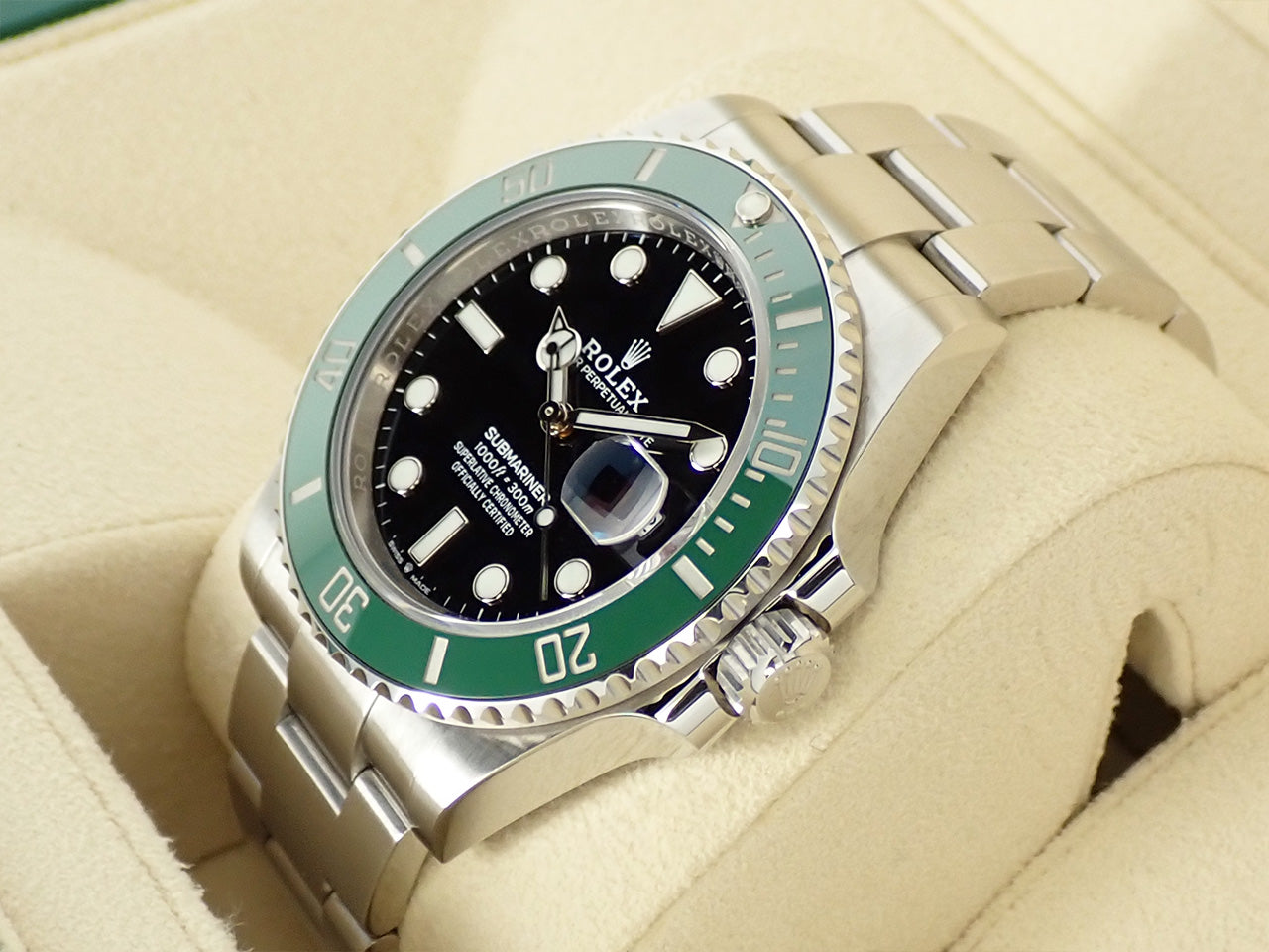 Rolex Submariner Date &lt;Warranty, Box, etc.&gt;