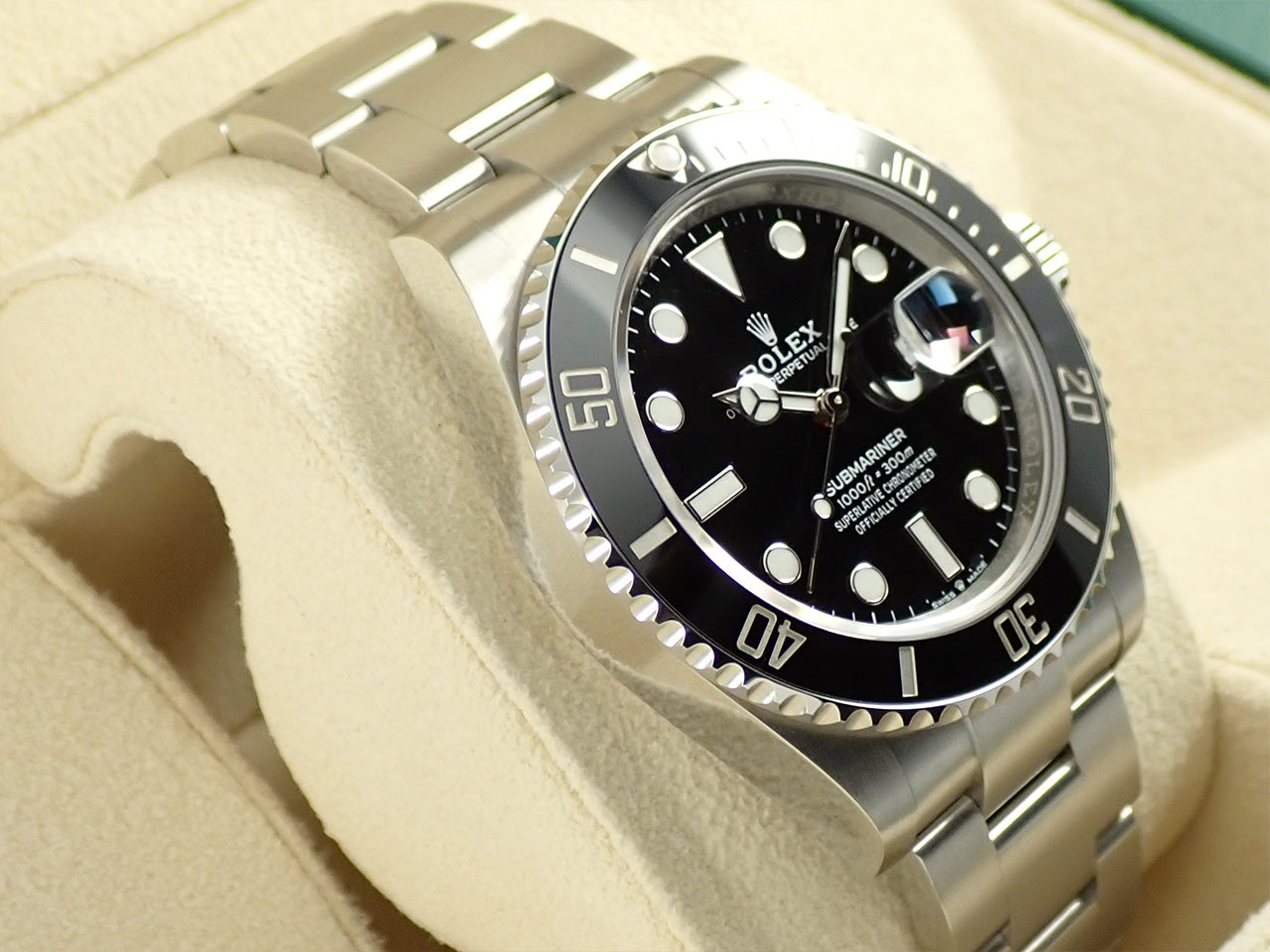 Rolex Submariner Date &lt;Warranty, Box, etc.&gt;