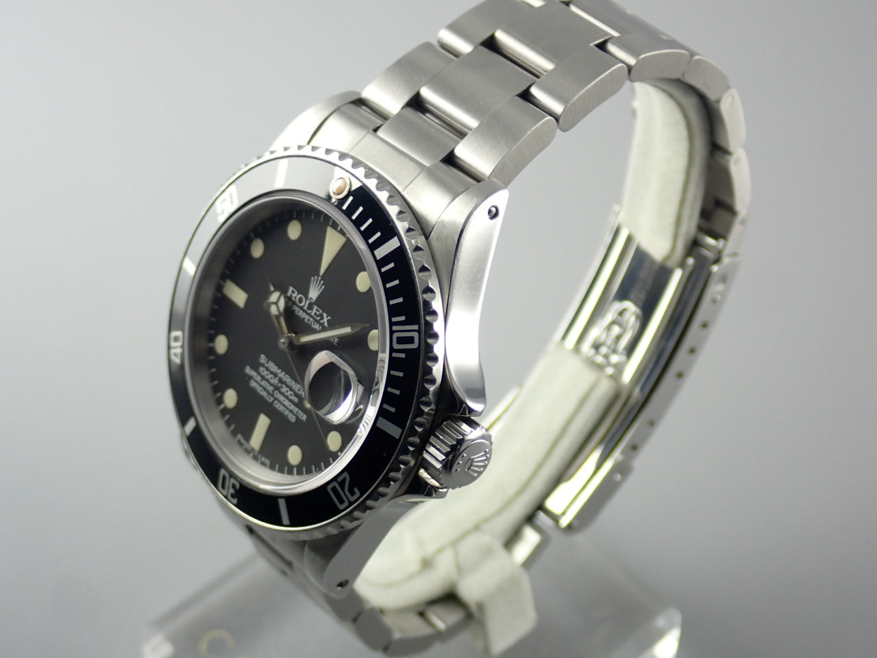 Rolex Submariner &lt;&lt;International Service Warranty&gt;&gt;