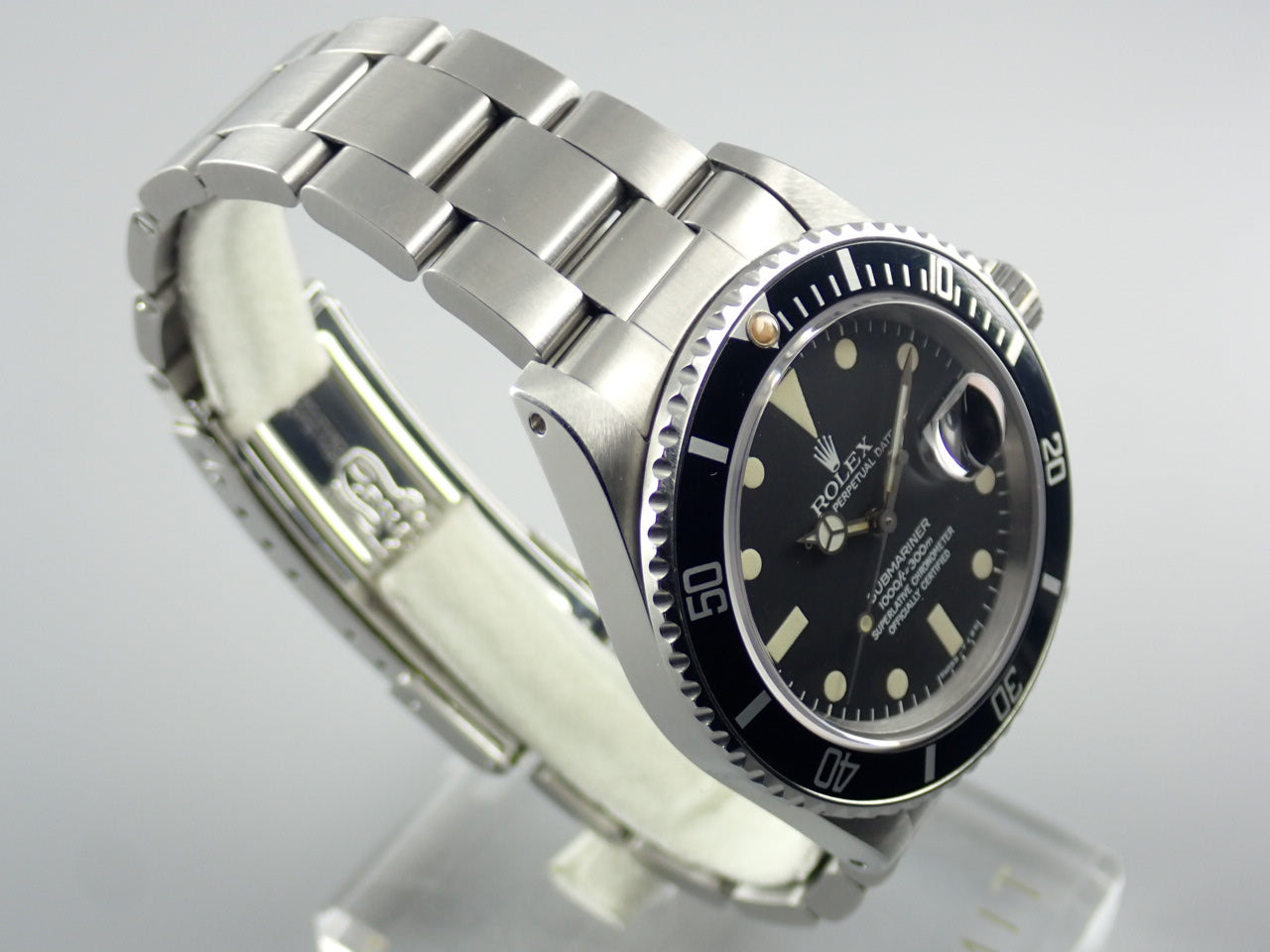 Rolex Submariner &lt;&lt;International Service Warranty&gt;&gt;