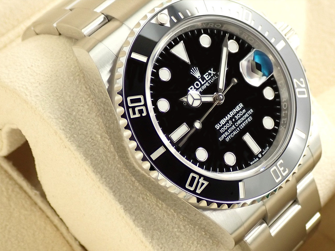 Rolex Submariner Date &lt;Warranty, Box, etc.&gt;