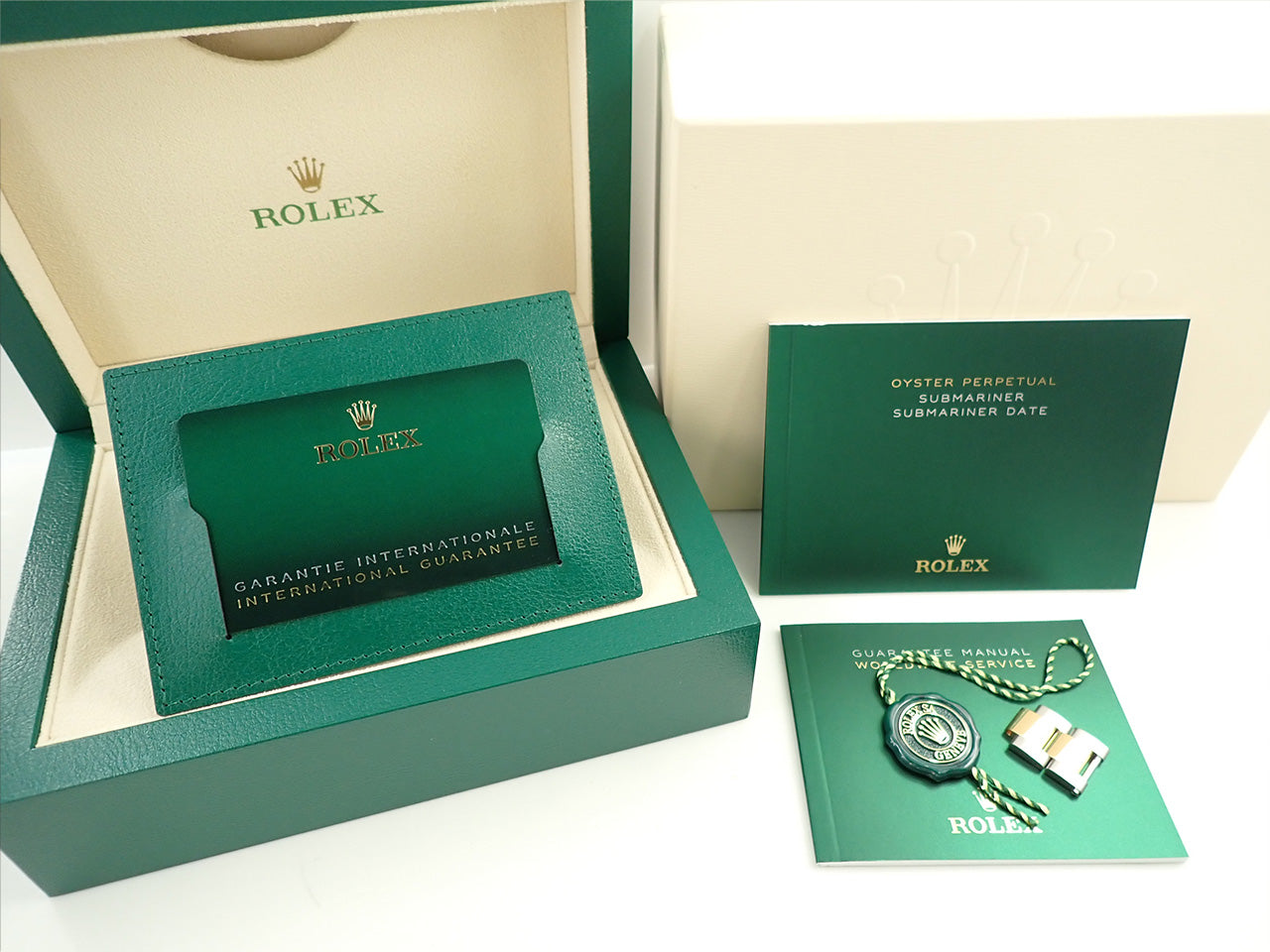 Rolex Submariner Date &lt;Warranty, Box, etc.&gt;