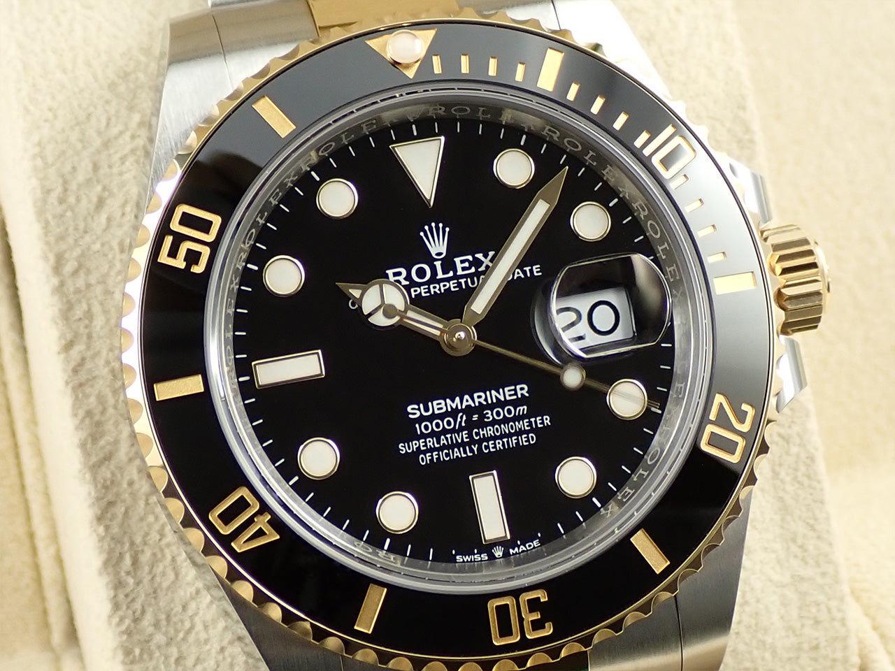 Rolex Submariner Date &lt;Warranty, Box, etc.&gt;