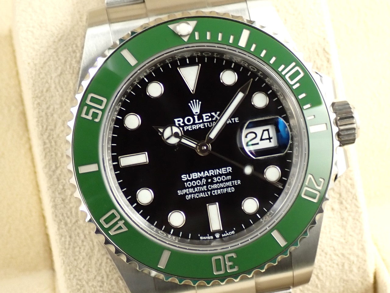 Rolex Submariner Date &lt;Warranty, Box, etc.&gt;