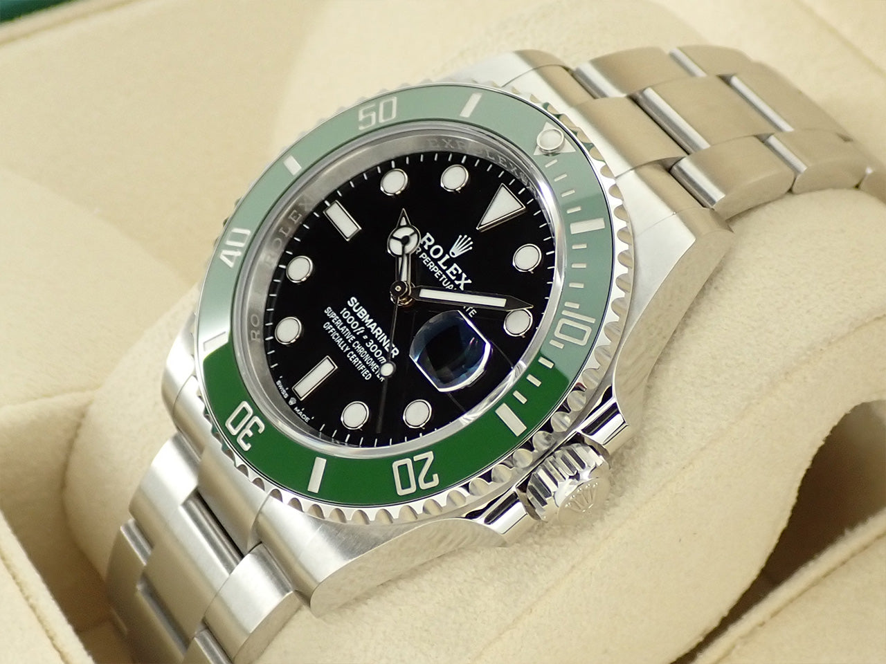 Rolex Submariner Date &lt;Warranty, Box, etc.&gt;