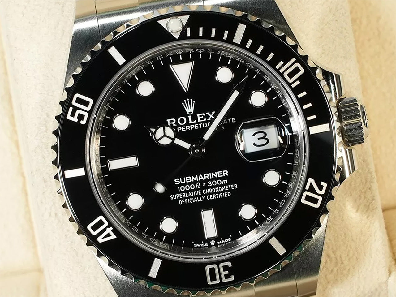 Rolex Submariner Date &lt;Warranty, Box, etc.&gt;