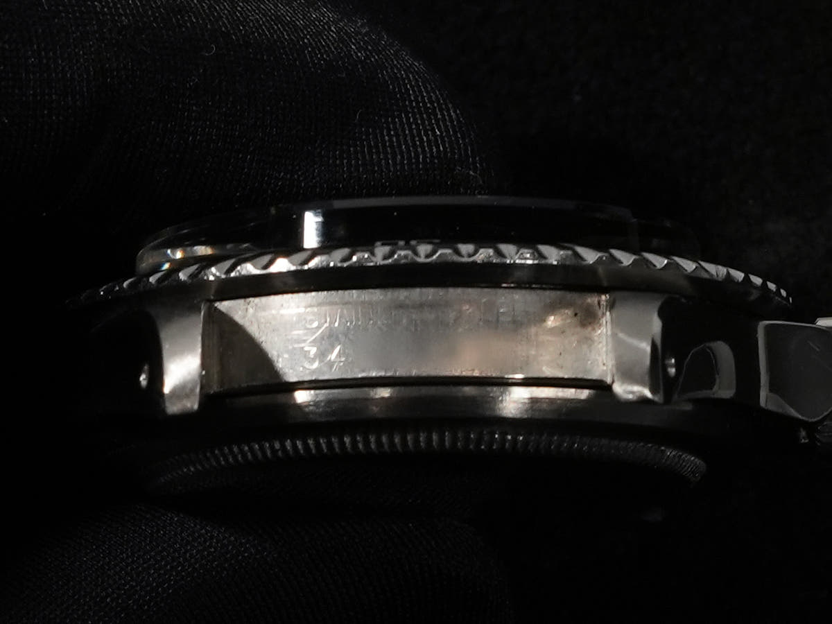 ロレックス サブマリーナー デイト Ref.1680 ブラック文字盤 中古 120ARVRU
