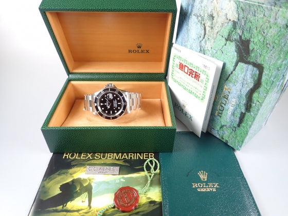 Rolex Submariner Date Y Serial Ref.16610