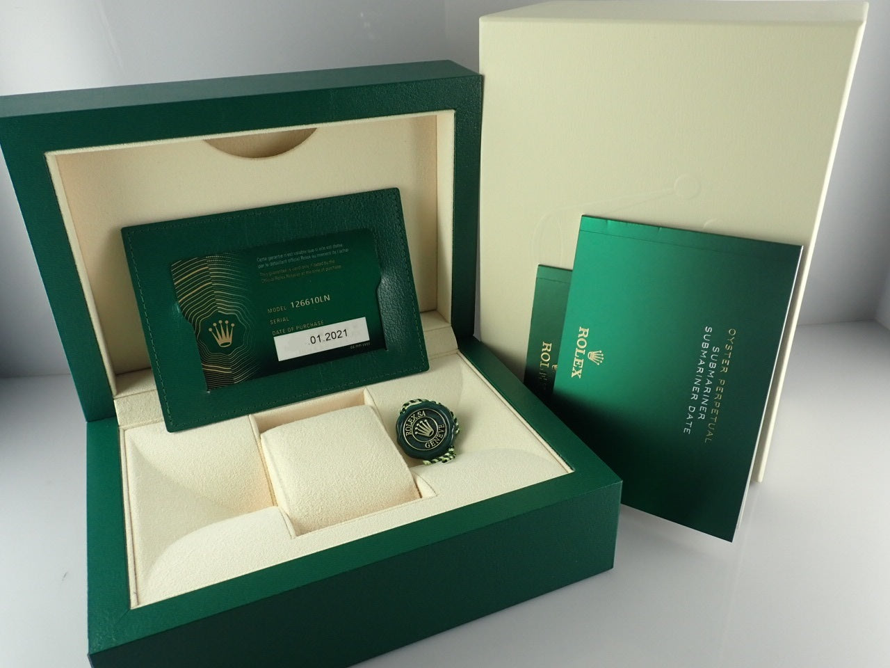 Rolex New Submariner Date [Good Condition] &lt;Warranty, Box, etc.&gt;