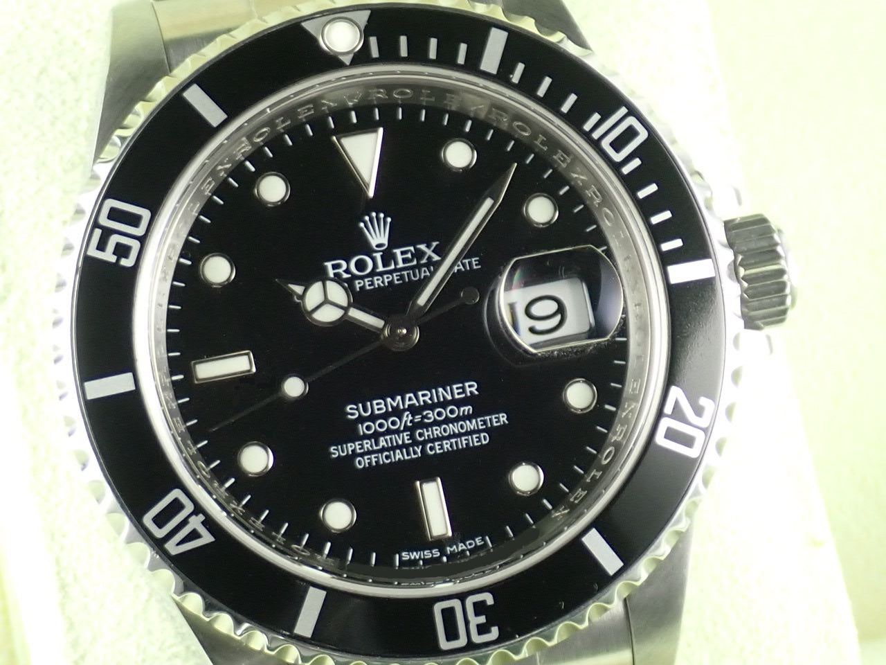 Rolex Submariner Date Random &lt;Warranty, Box, etc.&gt;