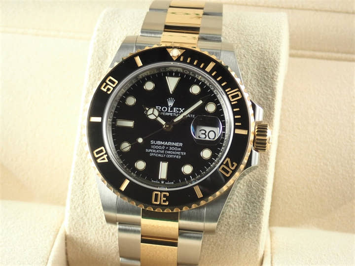 ロレックス サブマリーナー Ref.126613LN ブラック文字盤 未使用 submariner-458