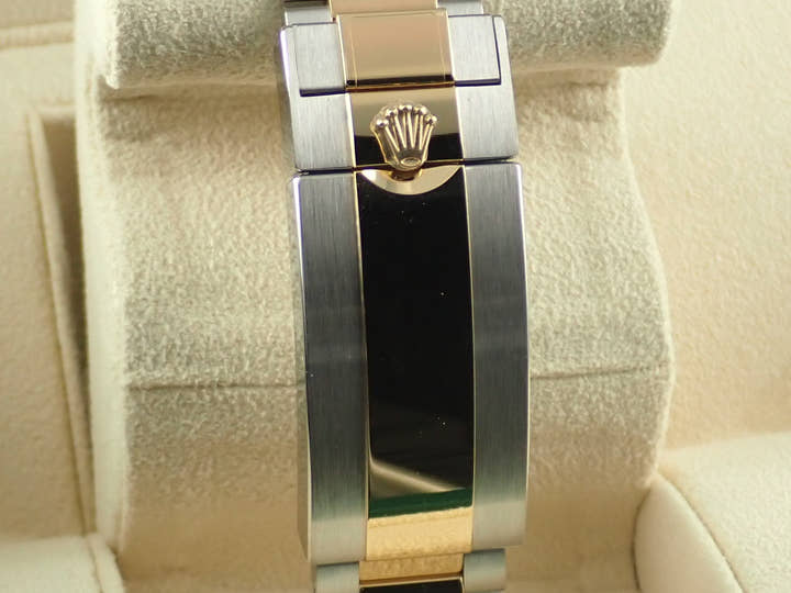 ロレックス サブマリーナー Ref.126613LN ブラック文字盤 未使用 submariner-458